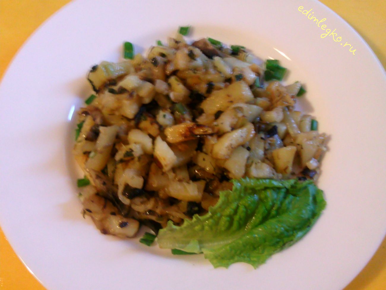 Картошечка жареная с шампиньонами