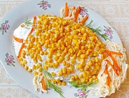 Салат "Золотая рыбка" с кальмарами