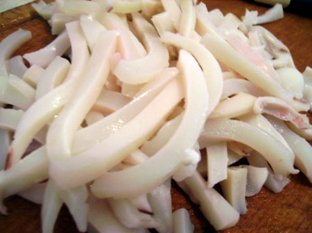 салат кальмары с курицей