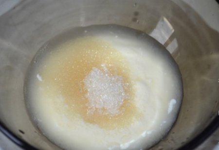 Морковно-яблочный салат с семечками