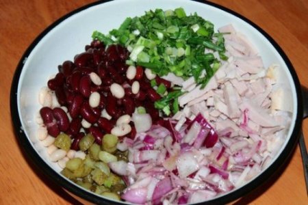  Салат из фасоли с бужениной